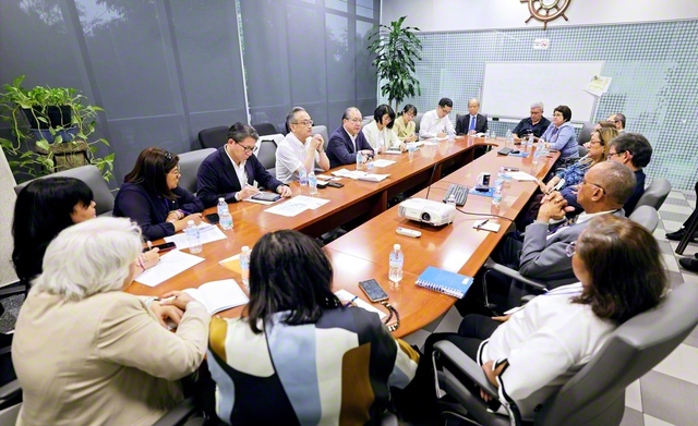 社会を照らす希望の太陽に――谷川SGI理事長が出席した中米首脳会議（タナカ栄光会館で）