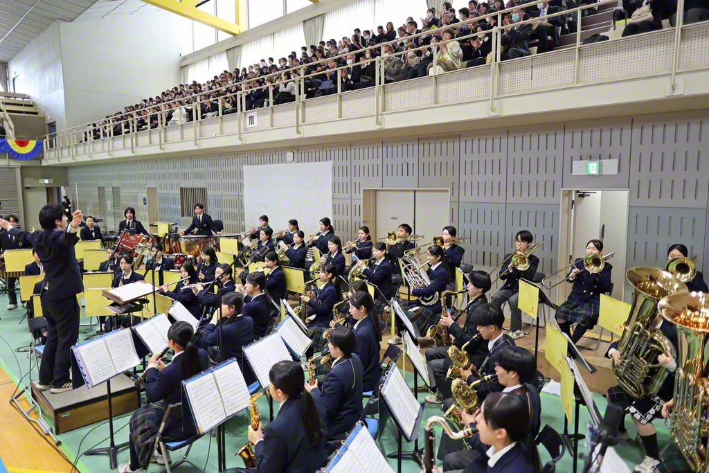 東京・創価高校の卒業式