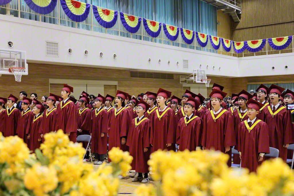 関西創価小学校の卒業式