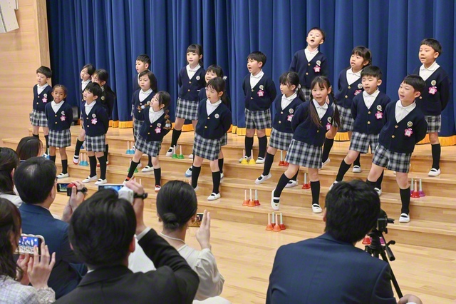 こすもす組の発表