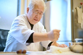 「たくさんのお客さまからのお声が、菓子作りに彩りと潤いを与えてくれるんです」と北川さん