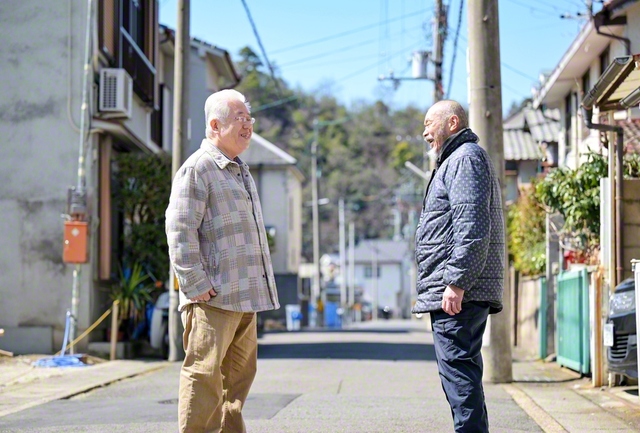 青年時代から一緒に広布に走ってきた友がいるからこそ、北川さん㊧は今もなお精進に励める