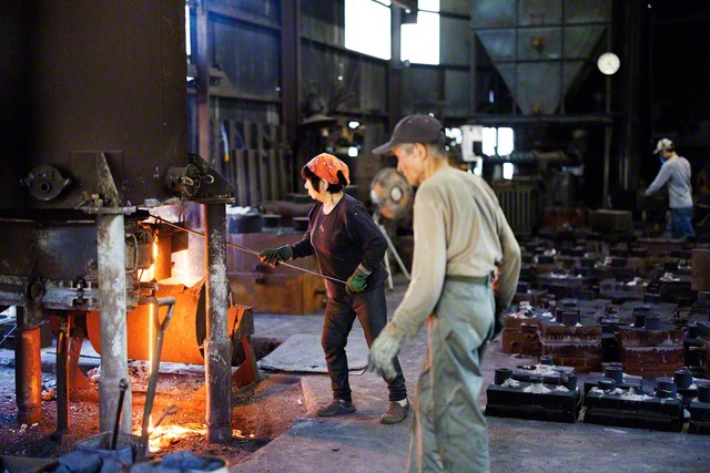 祖父から始まった工場を両親が必死に守ってきた