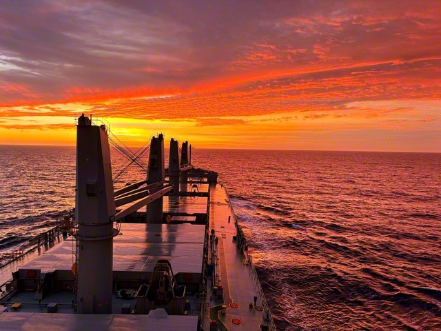 出展作品から。「Breathtaking」（北太平洋）