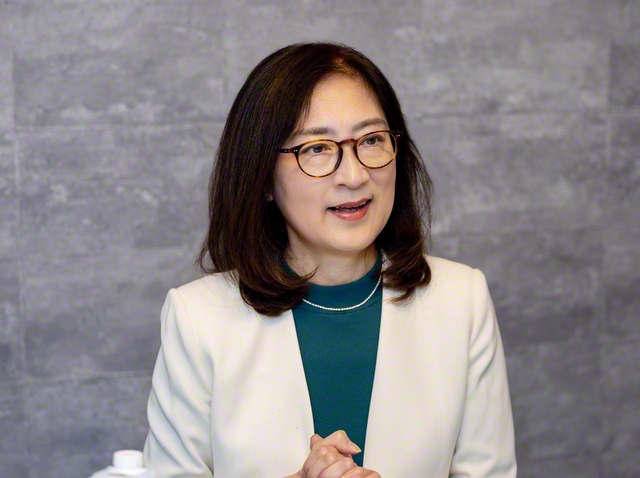 【美品】国連大学 Woman and Kinship ジェンダー 男性だから」「女性だから」――物事を決める時、そんな風に考えていませ