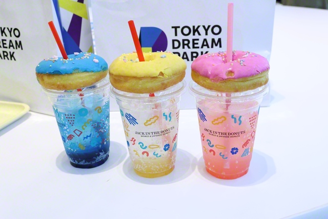 SNS映えする「推しドーナツ＆ドリンク」