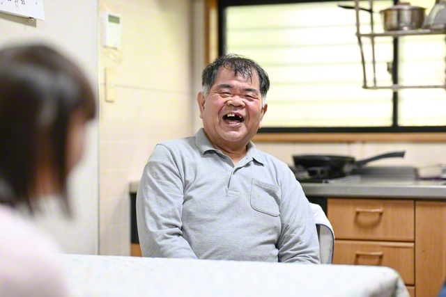 年がら年中、陽気な夫・重行さん。痛みにはめっぽう強いのに、「歯医者の音だけは怖くて、あきませんねん」