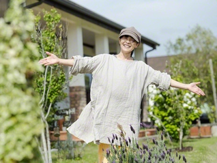 夢を追える今に「感謝でいっぱい」と、喜びを全身で表す佐藤さん。天真らんまんな人柄も、お客を引き付ける魅力の一つ