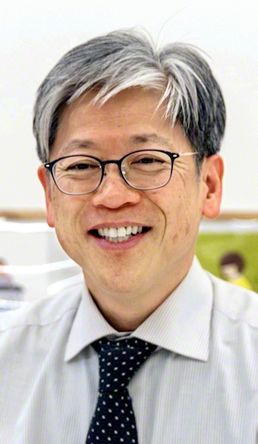小柳憲司　医師