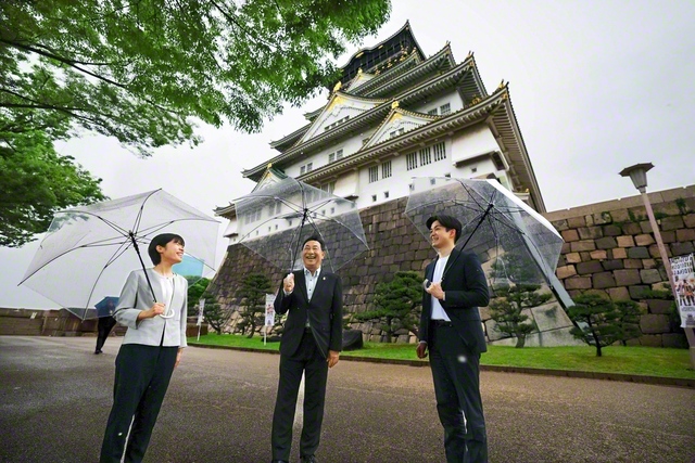 「瀬戸内海を通じて世界とつながり、日本中から物資や情報が集まる大坂を押さえることは、豊臣政権に不可欠だった」と千田教授㊥