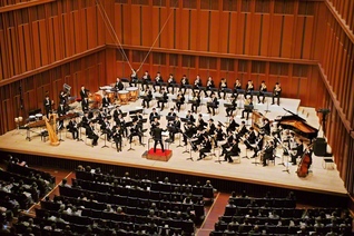 昨年4月に行われた関西吹奏楽団の定期演奏会（東大阪市文化創造館で）