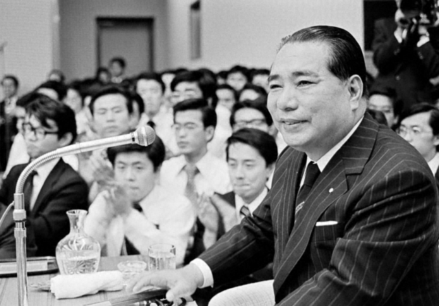 1978年6月、東京の荒川文化会館で開催された学生部幹部会。池田先生は「21世紀の本舞台に、どれだけ大勢の優秀な指導者が輩出されたかによって、その後の22世紀、23世紀への流れも決定づけられるといってよい」と力説。「この意味において私は、21世紀こそわれわれの勝負の時、と申し上げておきたい」と呼びかけた