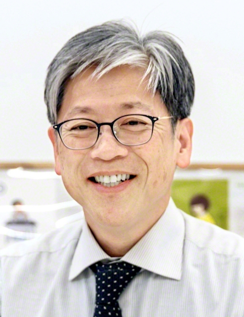 小柳憲司医師