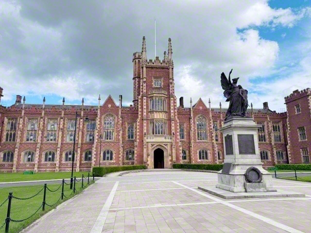 ワールドサミットが行われた、英国屈指の名門学府クイーンズ大学ベルファストの校舎