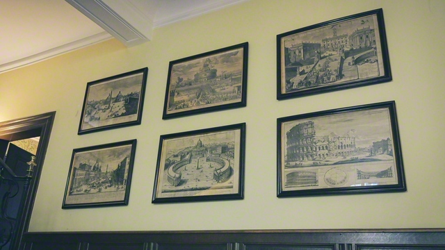 生家の広間に飾られているイタリアの風景の銅版画（ドイツ・フランクフルト）
