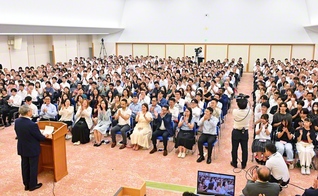 雄大にそびえる立山連峰、白山連峰のごとき不屈の人材山脈を！――5月にリニューアルした石川平和会館に世界の地涌の友を迎え、新たな広宣勝利を約し合った北陸誓願総会