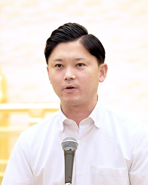 梁島男子部長