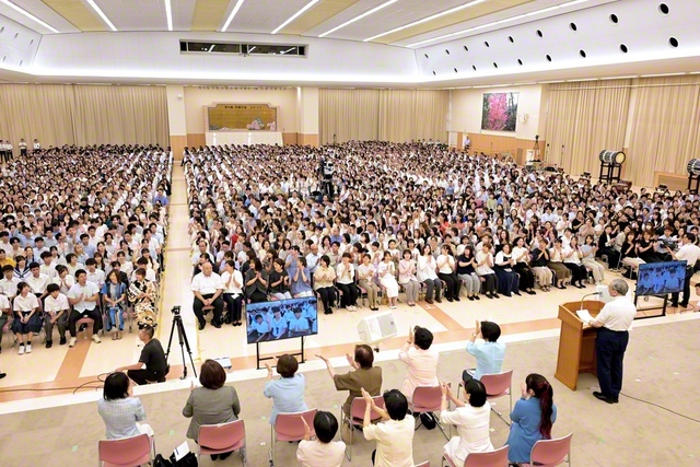 さあ、輝く原点の「7・27」から対話と青年の陣列拡大を！――さらなる前進を約し合った中部青年堅塁総会