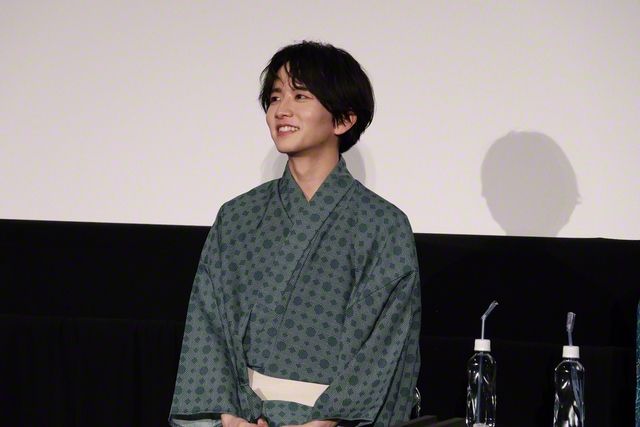 現場たたき上げの税関職員・松山篤志を演じる板垣