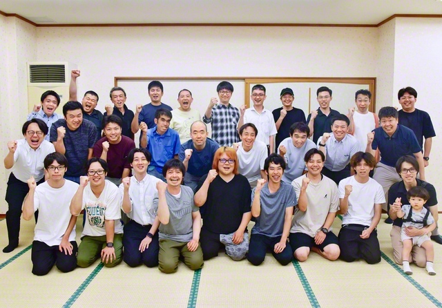 新たな力が躍動する福岡・本陣常楽区男子部の友（九州池田講堂で）