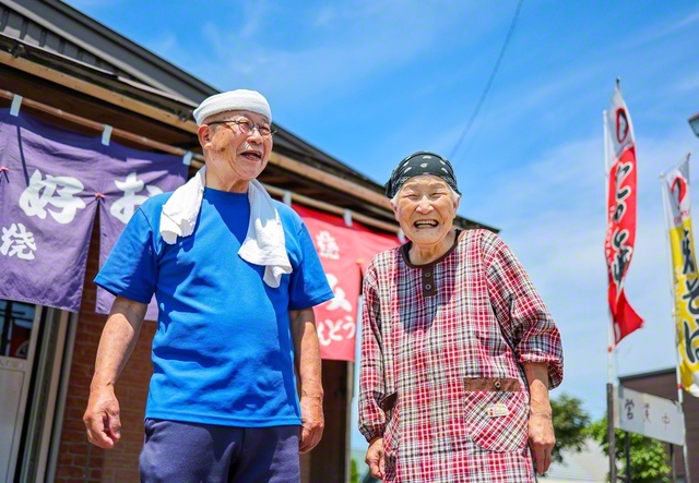「関西で使命の花を開いてもらい、北海道でもまた花が開き、もう、開きっぱなしの人生や（笑）」と山下さん夫妻