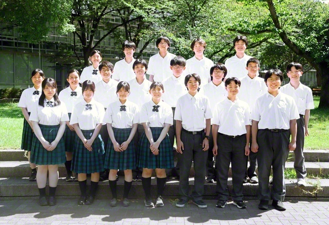 創価高校の創価雄弁会（泥谷桜部長）