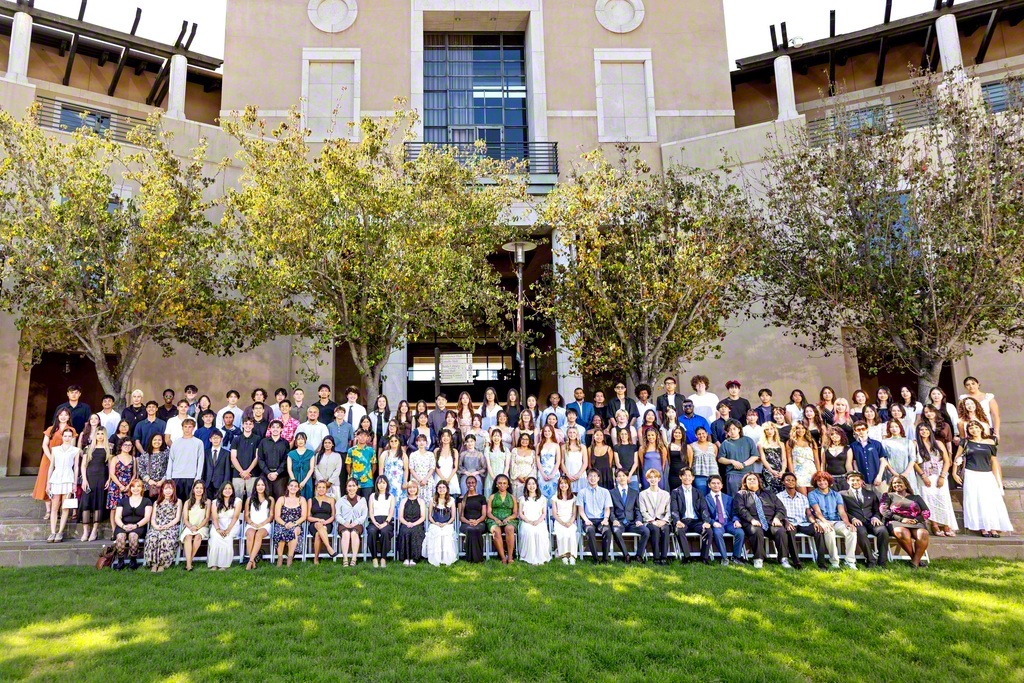 SUAの26期生が決意新たに出発（11日、カリフォルニア州アリソビエホ市で）©Soka　University　of　America