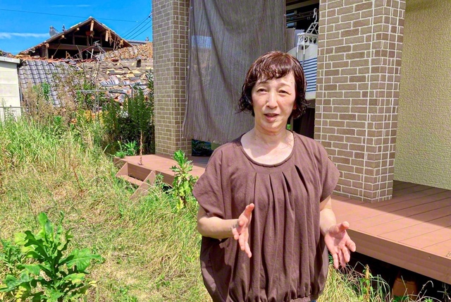 泉さんは「戦おうと決めたところから解決し始める」と。自宅の庭で