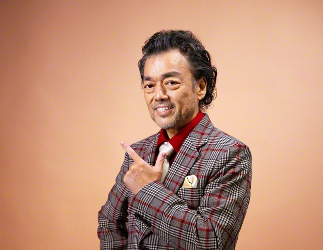 振付師・タレント　パパイヤ鈴木さん
