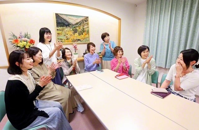 “縁する全ての人を幸福に”――師と不二の心を輝かせながら進む入間本部の友。互いを思いやる温かな絆と笑顔で友情と信頼の連帯を築く