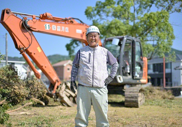 道路や河川工事などのインフラ整備に徹し、私たちの“当たり前”の日常を陰で支えている望月さん。誠実で、真面目な人柄に信頼は厚い