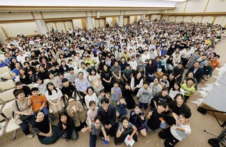 “師子の子パワー”で夢へ出発！――少年少女部員たちは心に「努力」「挑戦」「感謝」「友情」の種を育てていくことを約し合った