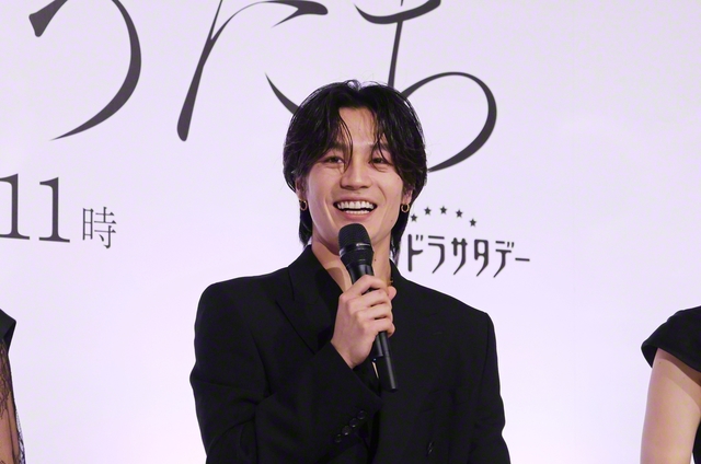 主人公・鯖崎涼を演じる松田元太