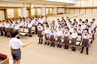 感謝と決意にあふれた「大樹の集い」（東京・新宿区内で）