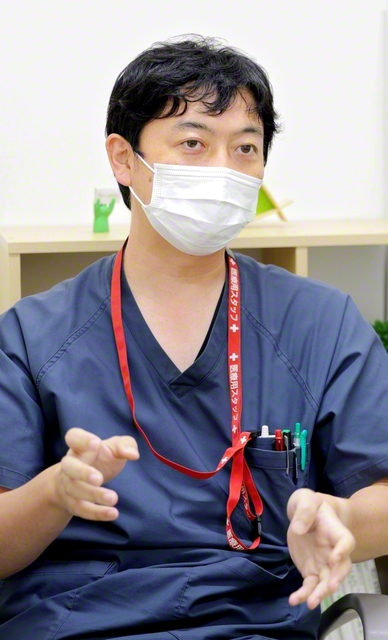 医師　西智弘さん
