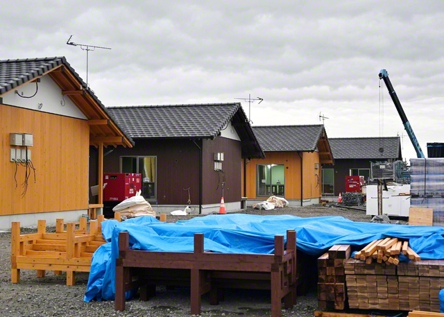 建設中の仮設住宅＝21日、熊本県宇城市で