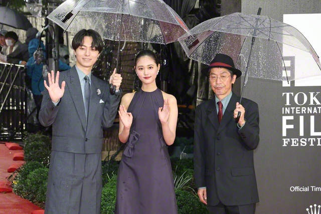 「ないものねだりの君に光の花束を」
監督:安藤尋　
主演:原菜乃華、作間龍斗（ACEes）