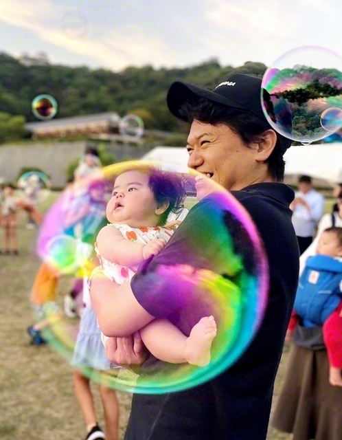 息子と孫の奇跡の1枚　松山市　出海つたえさん