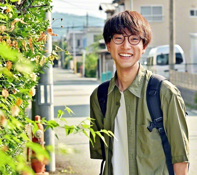 「学会活動で得た数多くの出会いは財産です」。研究者を目指し学ぶ吉村さんには、創価学会への感謝がある