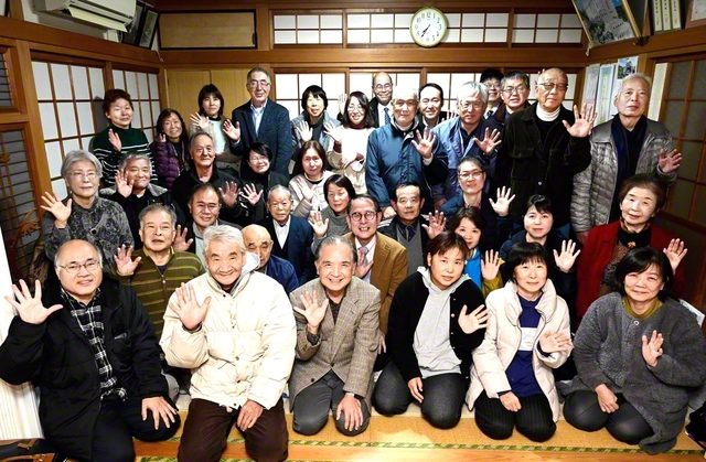 豊かな心で友を包み、仲良く団結して進む創価西海本部の同志（西海市で）