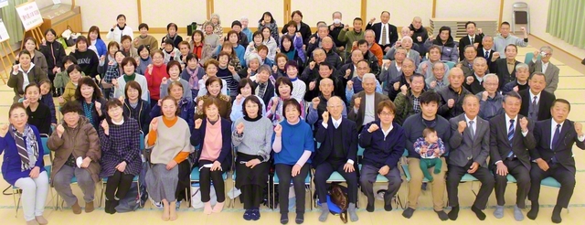 愛するわが町に、崩れぬ幸福の城を！――師弟有縁の地で広布開拓にまい進する豊後池田圏竹田光城本部の同志（2月19日、竹田平和会館で）