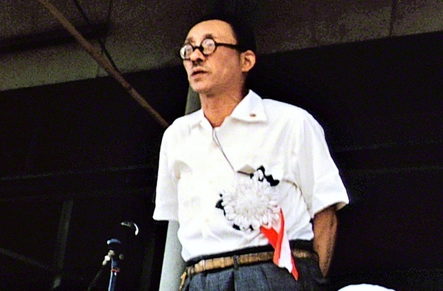 「若人の祭典」に出席した第2代会長・戸田城聖先生は、「原水爆禁止宣言」を発表。人間の心に巣くう“魔性の爪”をもぎ取れ！　との、烈々たる獅子吼であった