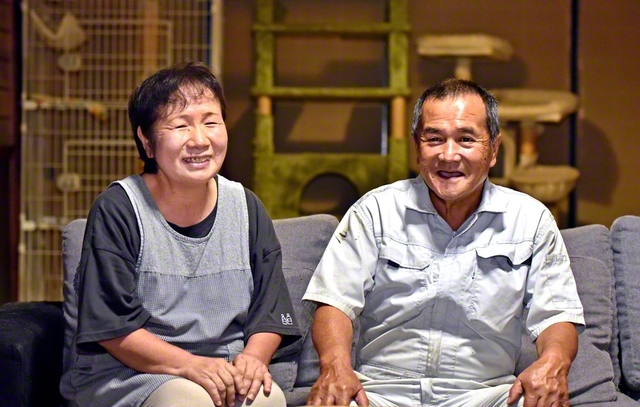 9月10日に結婚記念日を迎えた石川さん夫妻（きぬ子さん㊧と昭安さん）
