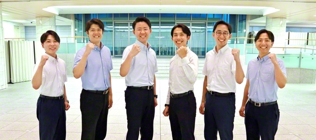 左から相波第2総東京学生部長、田坂同書記長、磯田総東京学生部長、竹鼻同書記長、和光八王子学生部長、木村同書記長