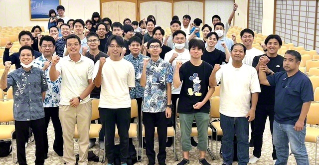 創価班の友が新時代を開く決意に満ちて
