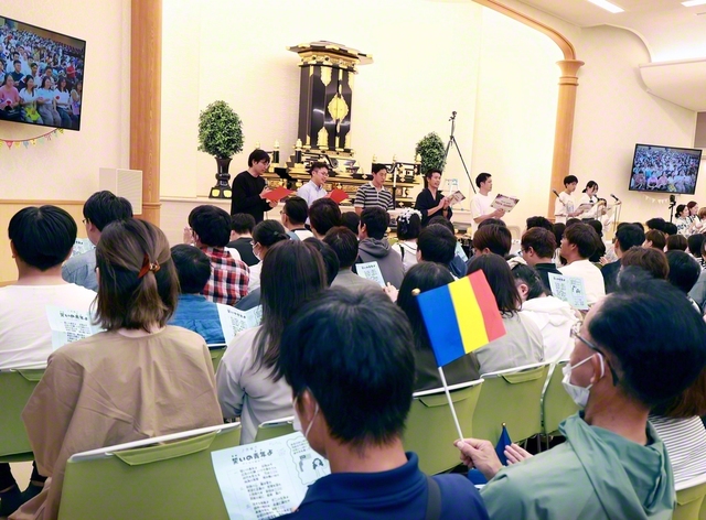 フィナーレでは「誓いの青年よ」を皆で大合唱した