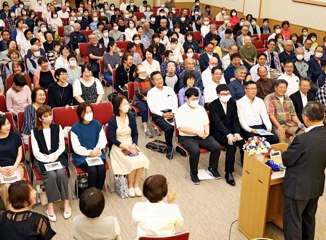 先生と共に！　青年飛翔大会（5日、四日市西文化会館で）