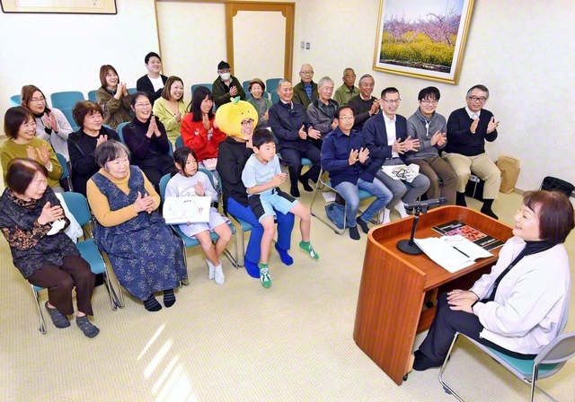 全員参加型の企画で、参加者の笑顔がはじけた勇舞地区の座談会（津島文化会館で）