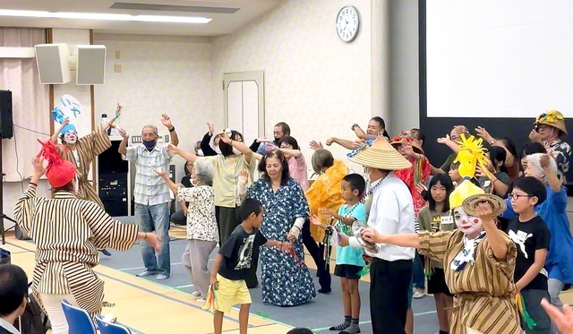 戸田県優秀本部園田支部（15日、中頭文化会館で）