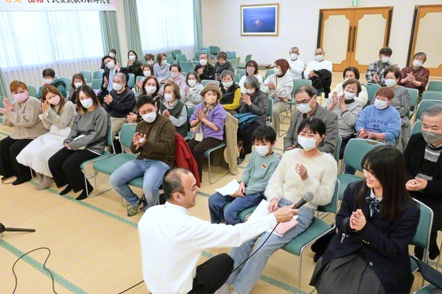 各地で支部世界青年座談会がにぎやかに開催された（2月、五條平和会館）